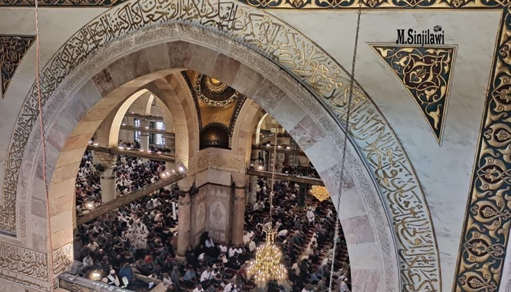 جموع المُصلين بالمُصلى القبلي