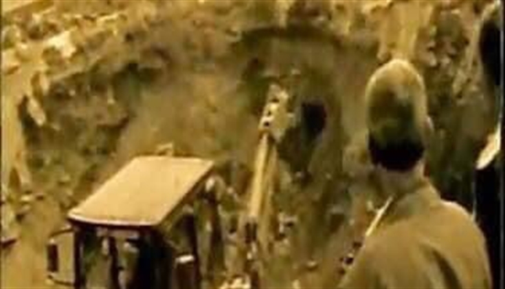 فتح البوابات العملاقة للمصلى المرواني