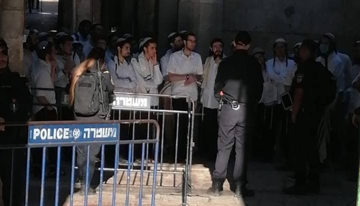 أعداد كبيرة من المستوطنين حاولت اقتحام المسجد الأقصى