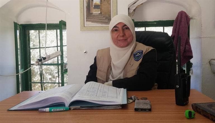 قوات الاحتـلال تعتدي بالضرب على رئيسة شعبة الحارسات في الأقصى