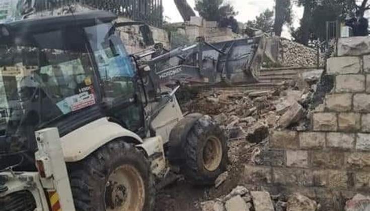 قاضي المحكمة الإسرائيلية يسمح باستئناف تجريف أرض مقبرة اليوسفية