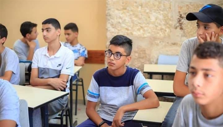 أطفال مقدسيون يتلقون جولات إرشادية في المسجد الأقصى