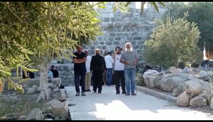 صلوات تلموديه خلال إقتحامات المستوطنين للمسجد الأقصى