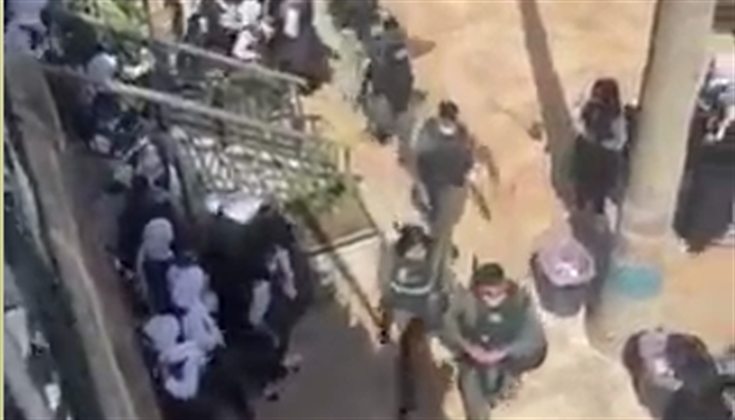 قوات الاحتلال ومخابراته تقتحم مدرسة الشابات في وادي الجوز بالقدس