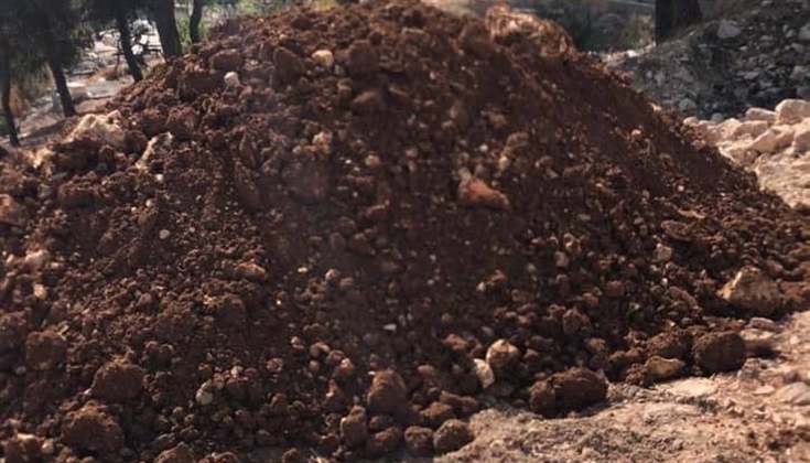 يحوي رفات شهداء أردنيين وعرب..