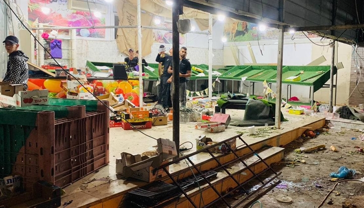 هدم محلات تجارية وبسطات بمنطقة دوار أبو الشهيد