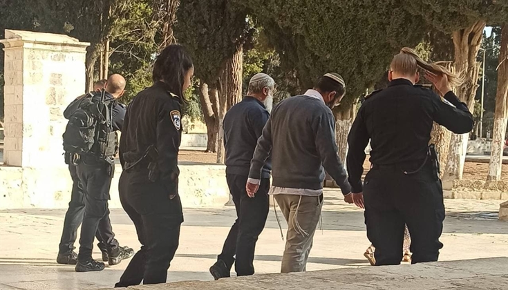 اقتحام المستوطنين للمسجد الأقصى متواصل