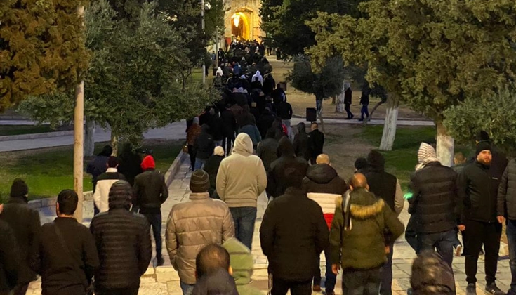 فجر باب الرحمة في الأقصى