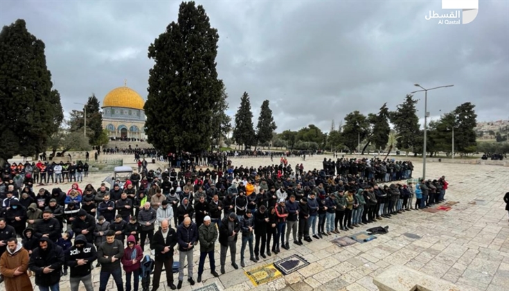 صور .. من صلاة الجمعة في المسجد الأقصى المبارك اليوم