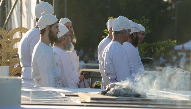 مستوطن "إسرائيلي يقدم طلباً رسمياً لشرطة الاحتلال من أجل تقديم "