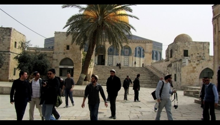 5 8 مستوطنا يقتحمون "الأقصى"