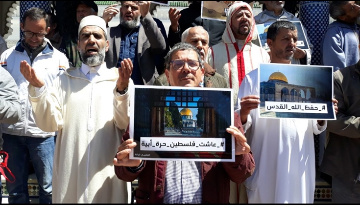 في وقفات الجمعة.. آلاف المغاربة: أعيننا على الأقصى والقدس