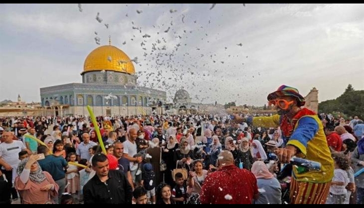 عيدٌ في القدس.. طقوس راسخة وأجواء لا يُفوّتها أهلها