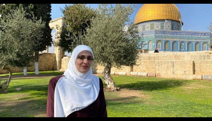 المرابطة حلواني: الاحتلال يستغل الأعياد اليهودية لتهويد المسجد