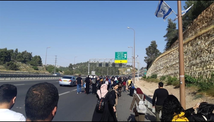 حشد كبير بأراضي 48 نحو الأقصى وتحذير مما ستؤول له الأوضاع