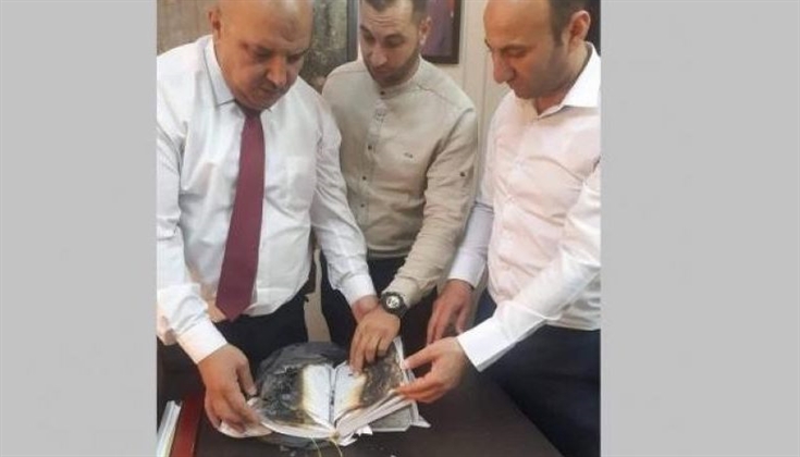 مستوطنون يحرقون نسخا من القرآن الكريم في الخليل