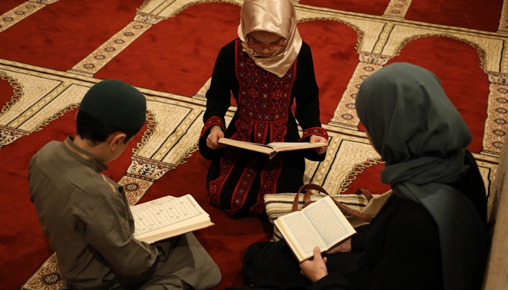 اختتام تصفيات مسابقة "العائلة القرآنية" بمشاركة 600 مقدسي