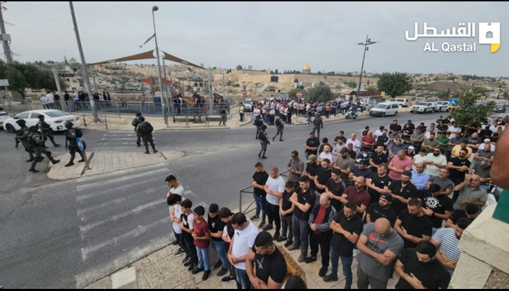 الاحتلال يحاصر المسجد الأقصى ويمنع رواده من الوصول إليه