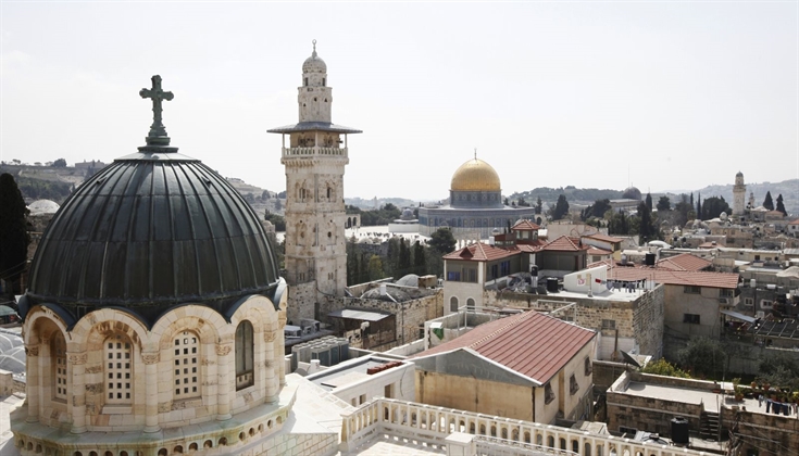 مسيحيو القدس.. يعيشون آلام غزة ويرفضون احتفالات الميلاد