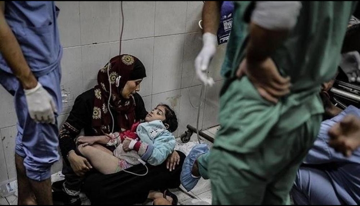 بعد قضائه شهرا بها.. طبيب مغربي يصف ما يجري في غزة بـ"وصمة عار"