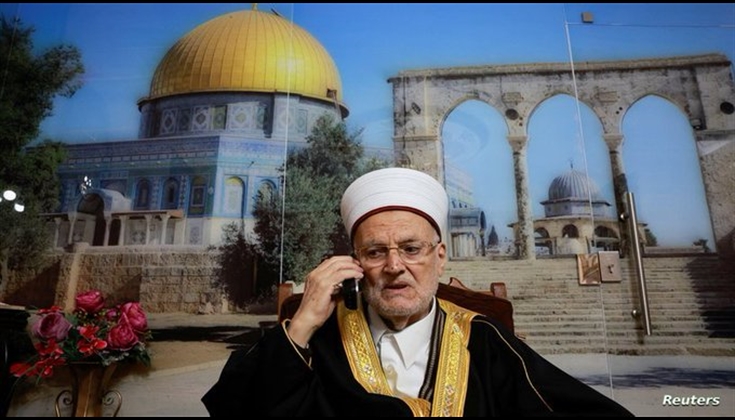 عكرمة صبري: الاحتلال يمنع خطباء الأقصى من الحديث عن غزة