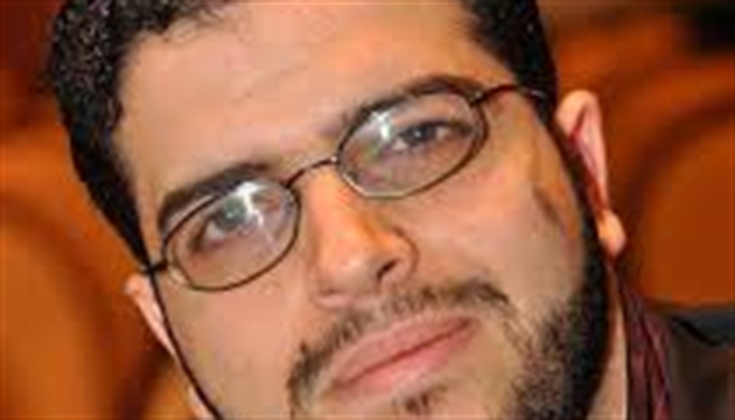 السفير الأمريكي والبقرات الحمراء