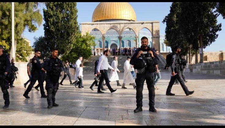 عشرات المستوطنين يقتحمون "الأقصى" ويؤدون طقوسًا تلمودية