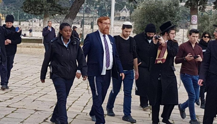عشرات المسوطنين بقيادة "يهودا غليك" يقتحمون الأقصى بحماية الشرطة