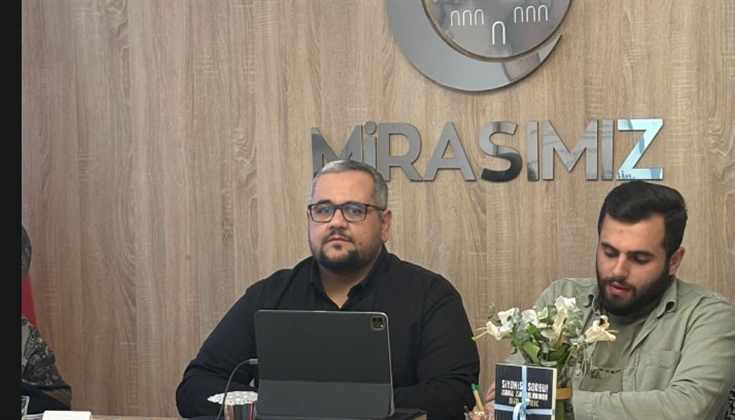 محاضرة في إسطنبول ضمن مخيّم التدريبي لتأهيل "متحدثين حول الأقصى"