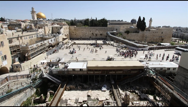 محافظة القدس تحذر من حفريات "إسرائيلية" تهدد المسجد الأقصى