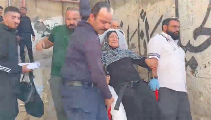 أم زهري الشويكي.. حين يواجه المقدسيون سرقة الاحتلال لبيوتهم