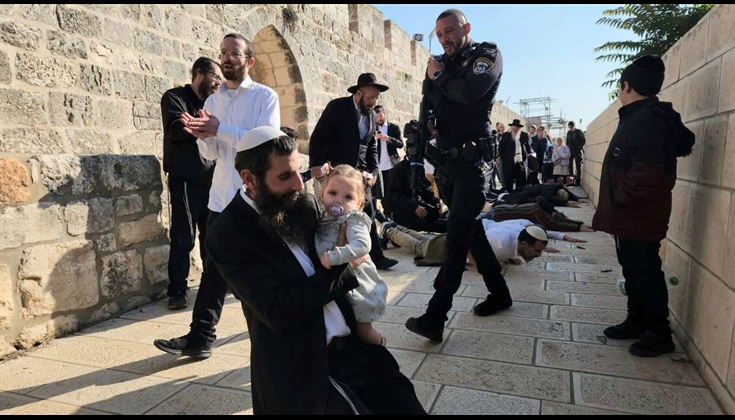 في اليوم الرابع لـ "عيد الأنوار": مأدبة في القطانين ورفع لرايات