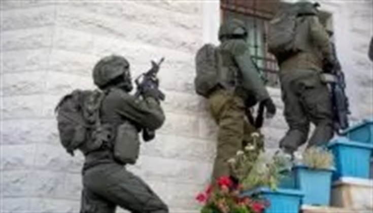 الاحتلال يشنُّ حملة اعتقالات واسعة في الضفة والقدس