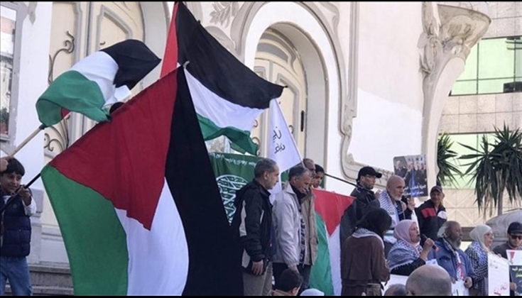 تونس.. وقفة منددة بإغلاق "إسرائيل" للمسجد الأقصى