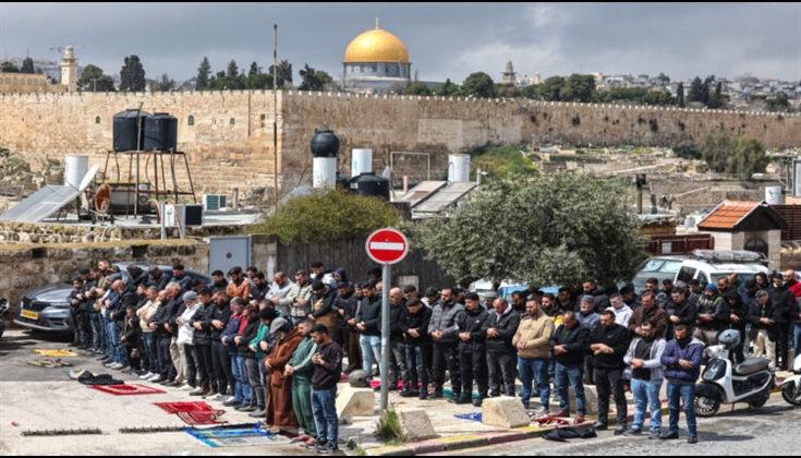 “العمل الإسلامي” يستنكر منع الوقفات المنددة بإغلاق الأقصى