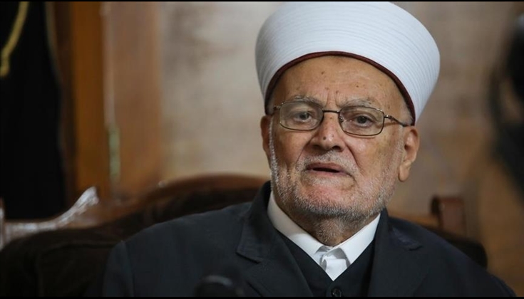 الشيخ عكرمة صبري يُحذّر من تفريغ الأحياء المحيطة بالأقصى