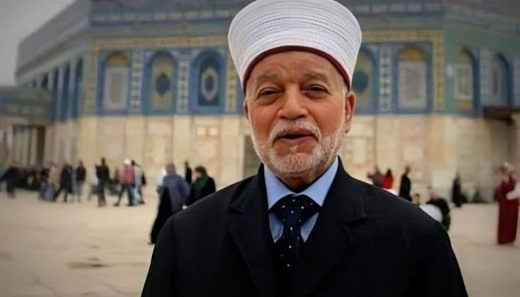الإفتاء: الاحتلال يجدد إبعاد الشيخ محمد حسين عن الأقصى