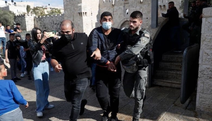 التصعيد مستمرّ.. 25 معتقلًا وأكثر من تسعين إصابة في القدس